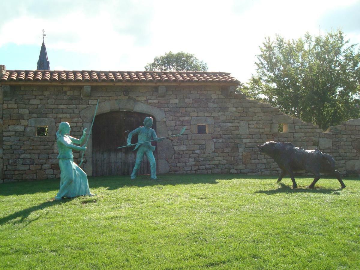 Gite A La Ferme Le Malzieu-Ville Ngoại thất bức ảnh